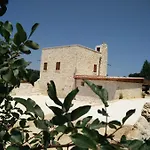 Il Trullo E La Pietra 4*